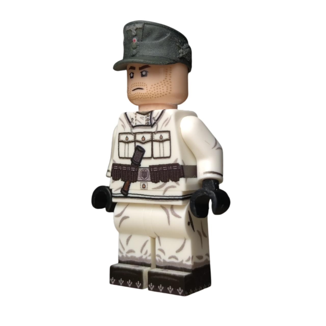 WW2 Skijäger mit Feldmütze