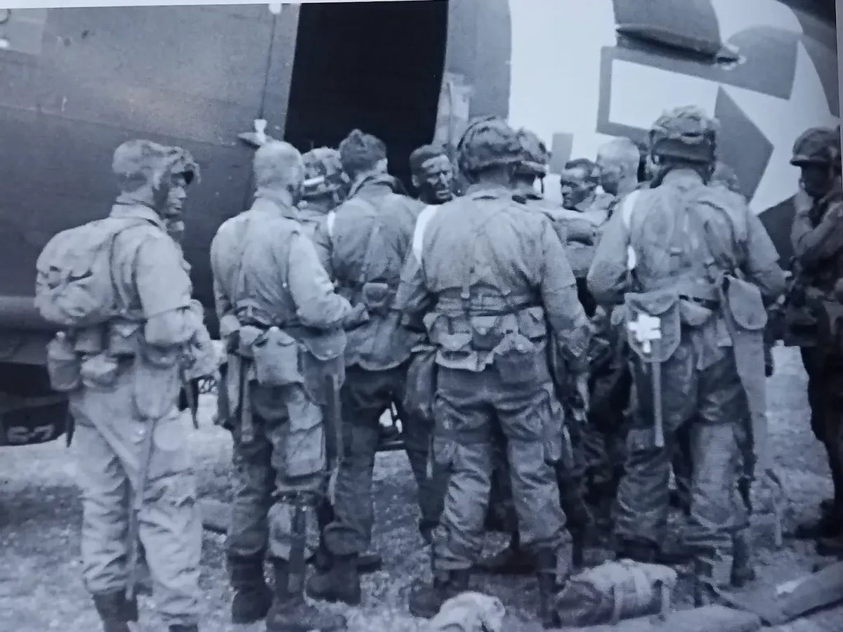 Brick Warp Fallschirmjäger 101. Luftlandedivision – Normandie 1944