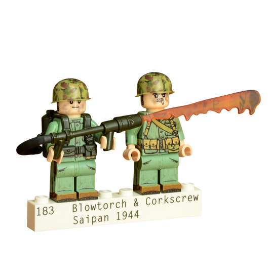 Brick Warp Blowtorch & Corkscrew WWII US Marine Flammenwerfer-Team - Saipan 1944