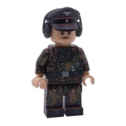 Brickmania Kugelblitz Commander (Brick Warp Exclusive Drop)