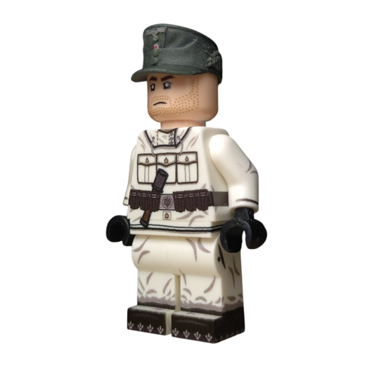 WW2 Skijäger mit Feldmütze